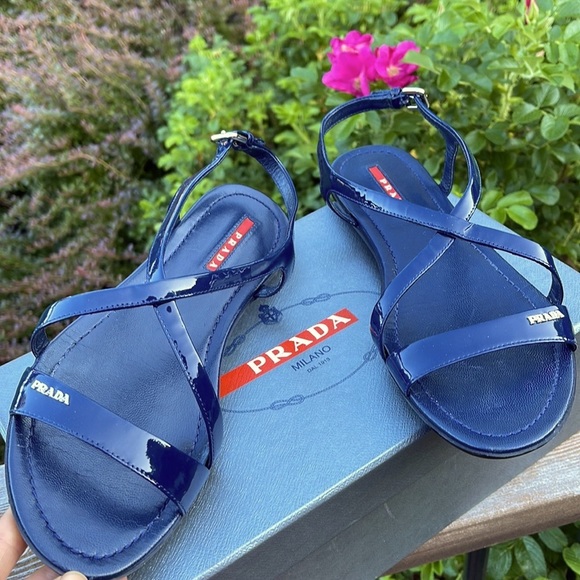 Sale Authentic -like new- Prada Logo Sandals - Picture 6 of 10